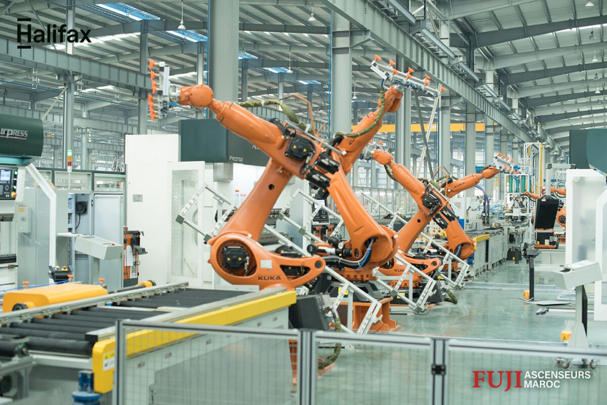 Le Rôle de l'Automatisation et de la Robotique Avancée dans l'Excellence de Fabrication des Ascenseurs Fuji